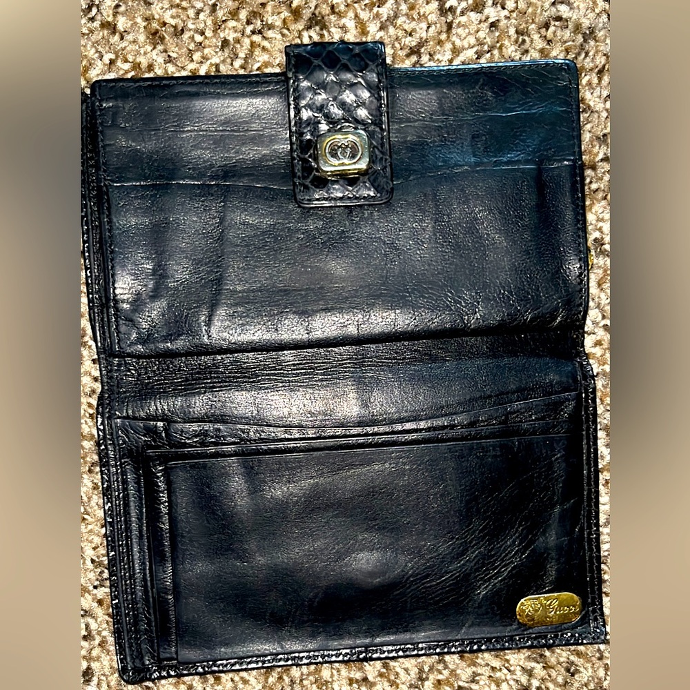 Vintage Gucci wallet